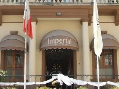 Imperial 3*
