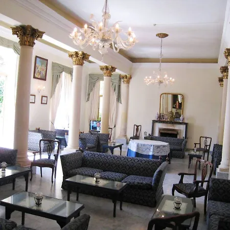 Imperial 3*